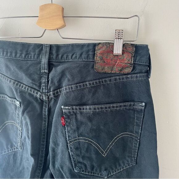 Levi’s Vintage Distressed Dark Turquoise Jean - Picture 3 of 6